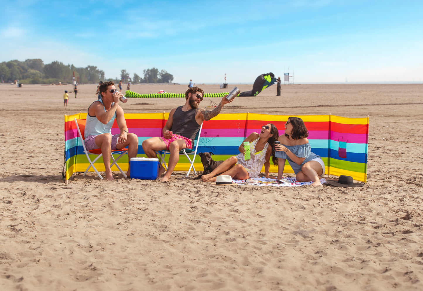 Beach Colours - Beach Windscreen - Beach Comfortable!